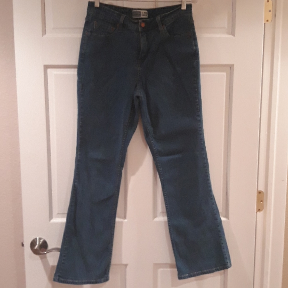 Levi- At Waist Bootcut Jeans